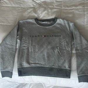 Tommy Hilfiger sport crew neck. Women's small